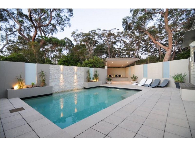 7 Reid Street, Wrights Beach NSW 2540