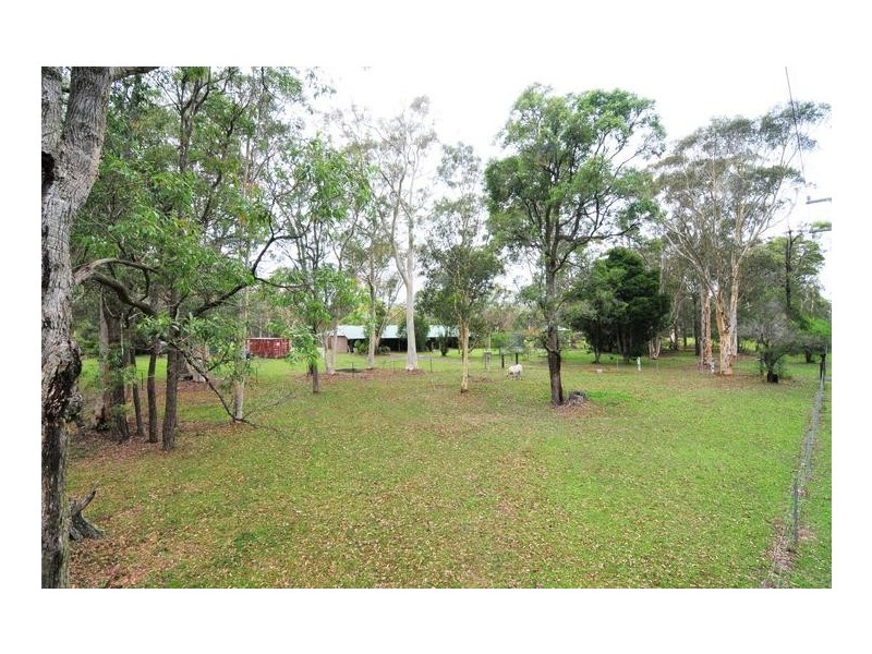 9 Watt Road, Falls Creek NSW 2540