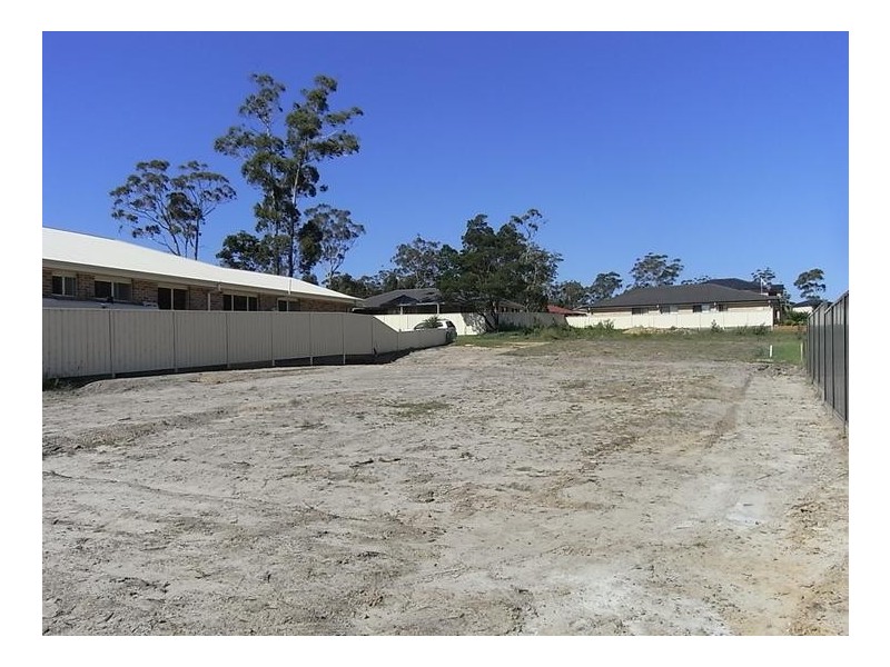 18 Hogbin Crescent, Sanctuary Point NSW 2540