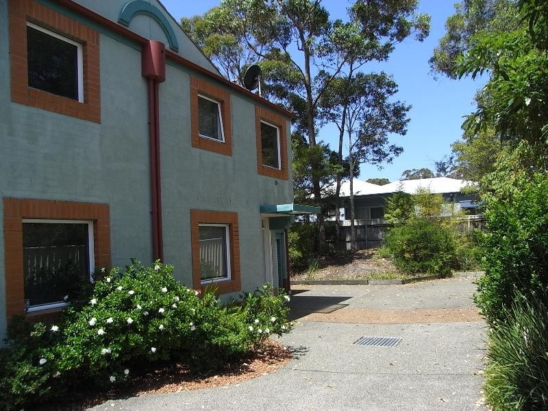 4/70 Currambene Street, Huskisson NSW 2540