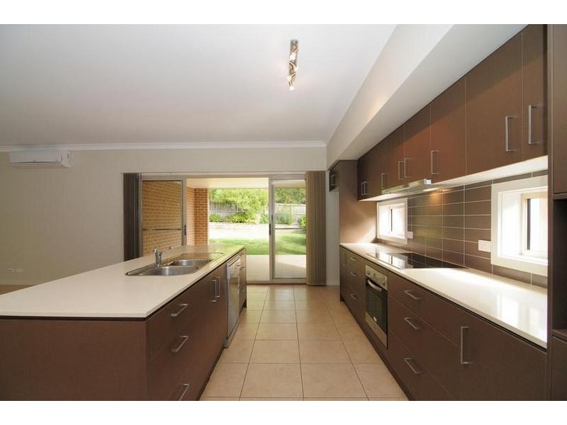 6 Skiff Street, Vincentia NSW 2540