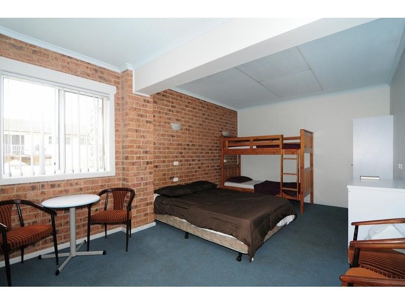 4 Paradise Beach Road, Sanctuary Point NSW 2540