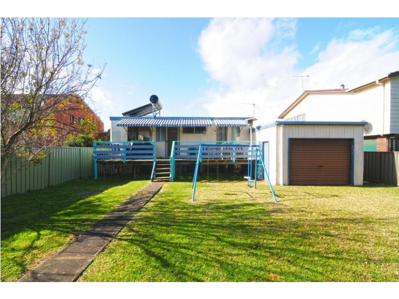 77 Elizabeth Drive, Vincentia NSW 2540