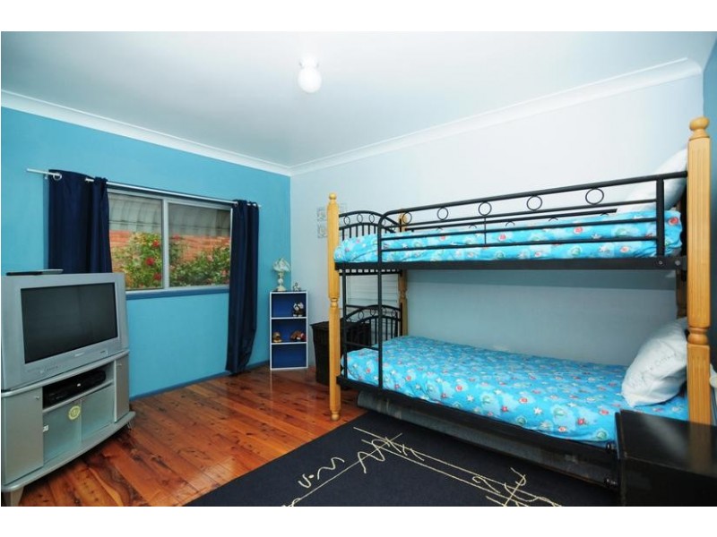 77 Elizabeth Drive, Vincentia NSW 2540