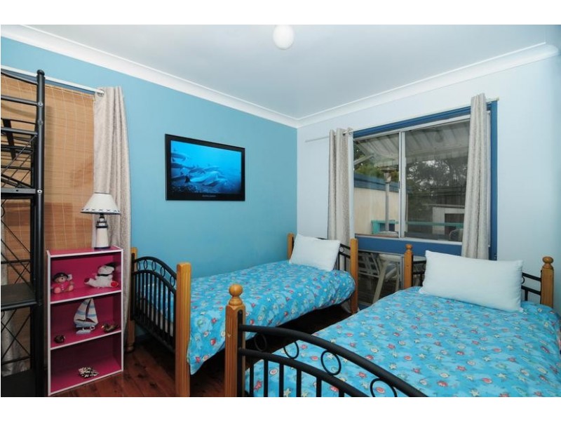 77 Elizabeth Drive, Vincentia NSW 2540