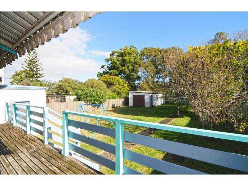 77 Elizabeth Drive, Vincentia NSW 2540