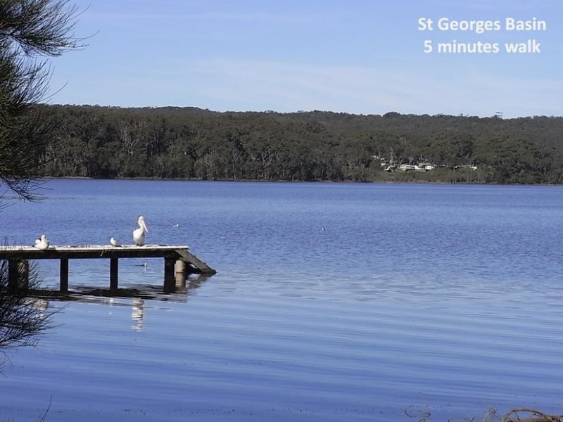 17 Grandview Street, Erowal Bay NSW 2540