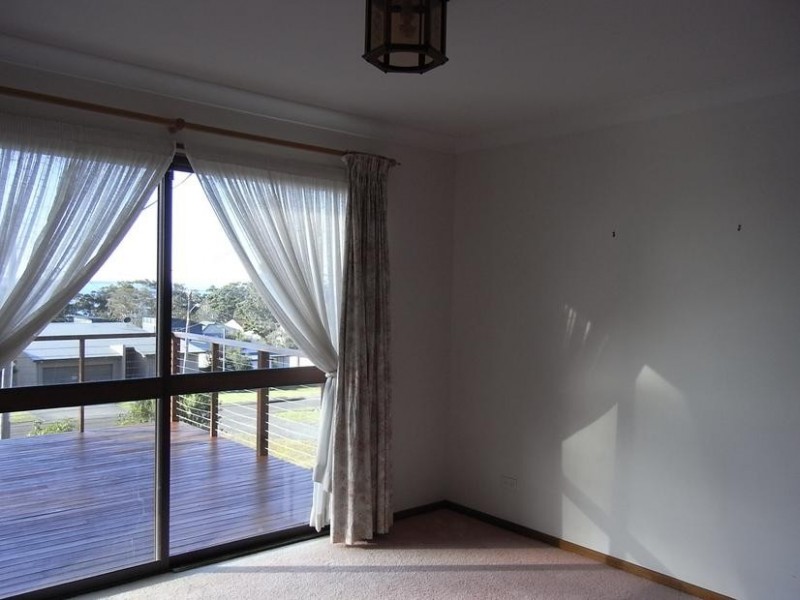 27 Anne Street, Vincentia NSW 2540