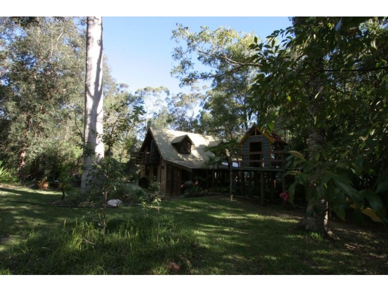 24 Fairfax Road, Woollamia NSW 2540