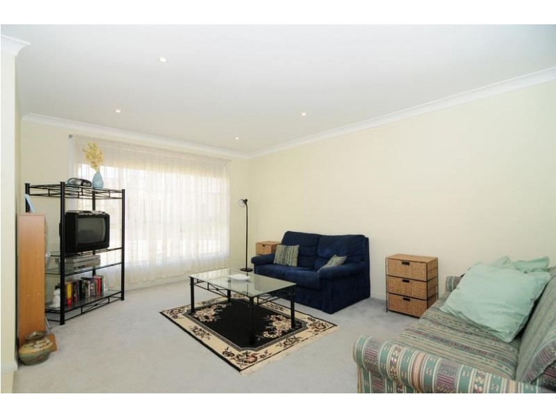 8/15 Wood Crescent, Huskisson NSW 2540