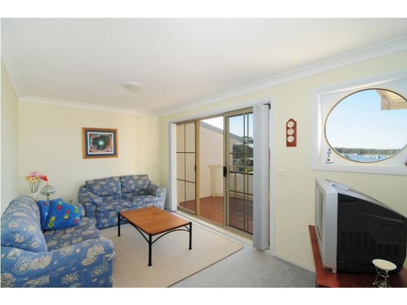 8/15 Wood Crescent, Huskisson NSW 2540