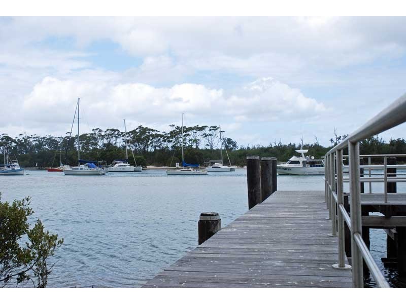 8/15 Wood Crescent, Huskisson NSW 2540