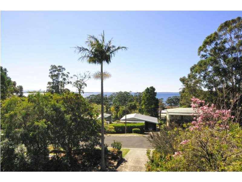 25 Waldegrave Crescent, Vincentia NSW 2540