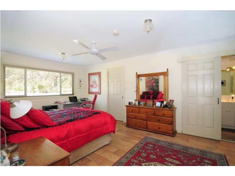 41 Mortimer Road, Falls Creek NSW 2540
