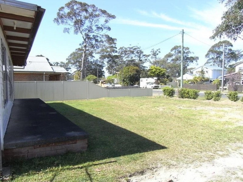 29 Tallyan Point Road, Basin View NSW 2540