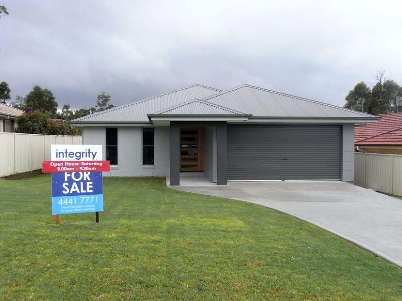 14 Turvey Crescent, St Georges Basin NSW 2540