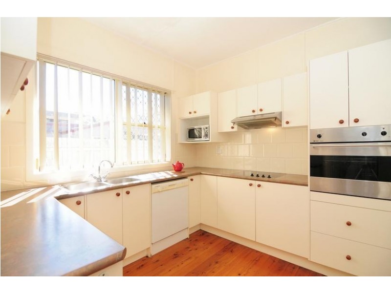 8 Keppel Street, Huskisson NSW 2540