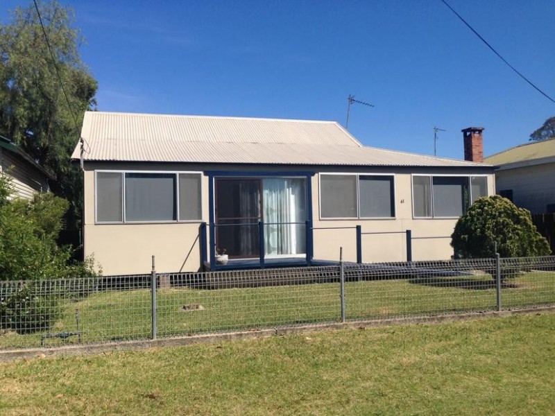 41 Hawke Street, Huskisson NSW 2540