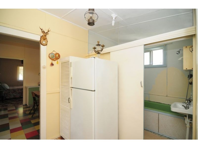 9 First Avenue, Erowal Bay NSW 2540