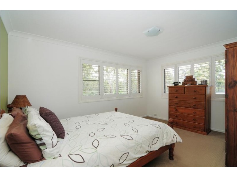 8 Elizabeth Drive, Vincentia NSW 2540