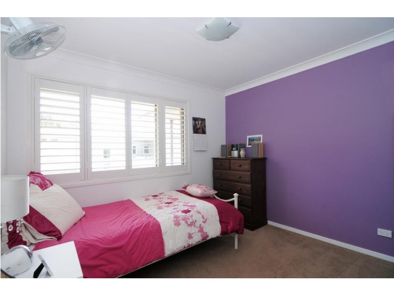 8 Elizabeth Drive, Vincentia NSW 2540