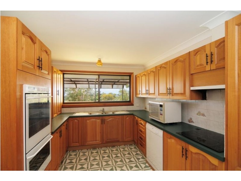 48 Waldegrave Crescent, Vincentia NSW 2540