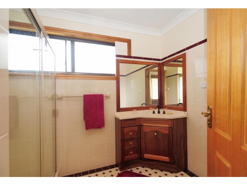 48 Waldegrave Crescent, Vincentia NSW 2540