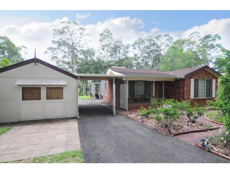 15 Streamside Street, Woollamia NSW 2540