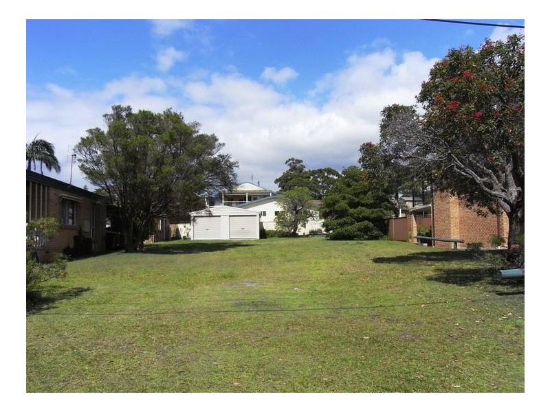 25 Lambs Crescent, Vincentia NSW 2540