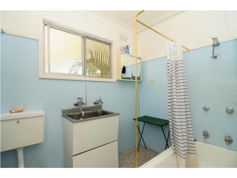 124 Naval Parade, Erowal Bay NSW 2540