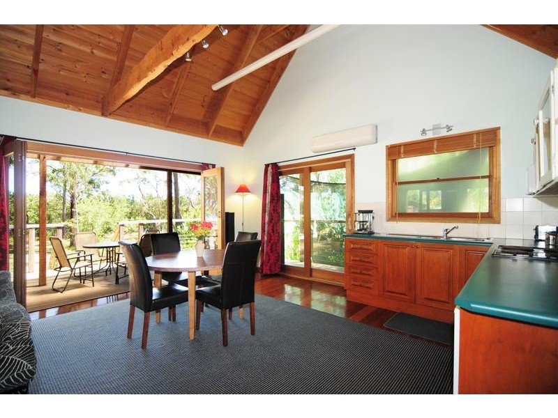 29 Edendale Street, Woollamia NSW 2540