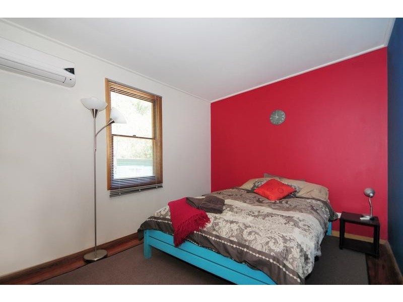 29 Edendale Street, Woollamia NSW 2540