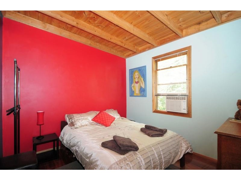 29 Edendale Street, Woollamia NSW 2540