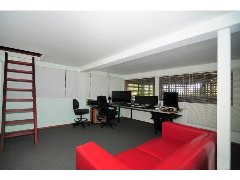 29 Edendale Street, Woollamia NSW 2540