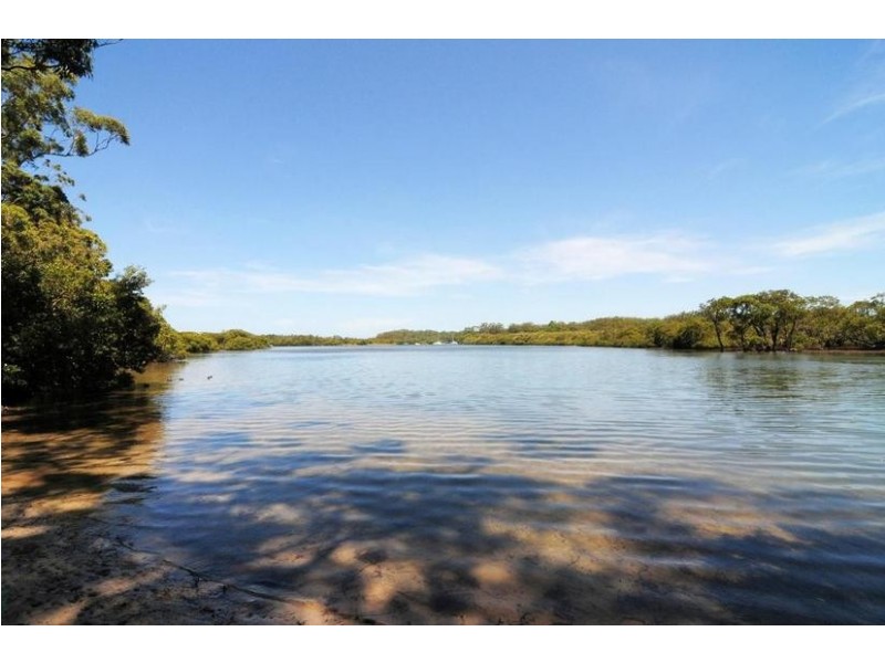 29 Edendale Street, Woollamia NSW 2540