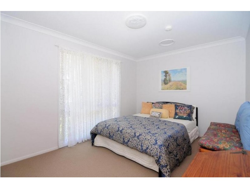 5 Paino Crescent, Sanctuary Point NSW 2540