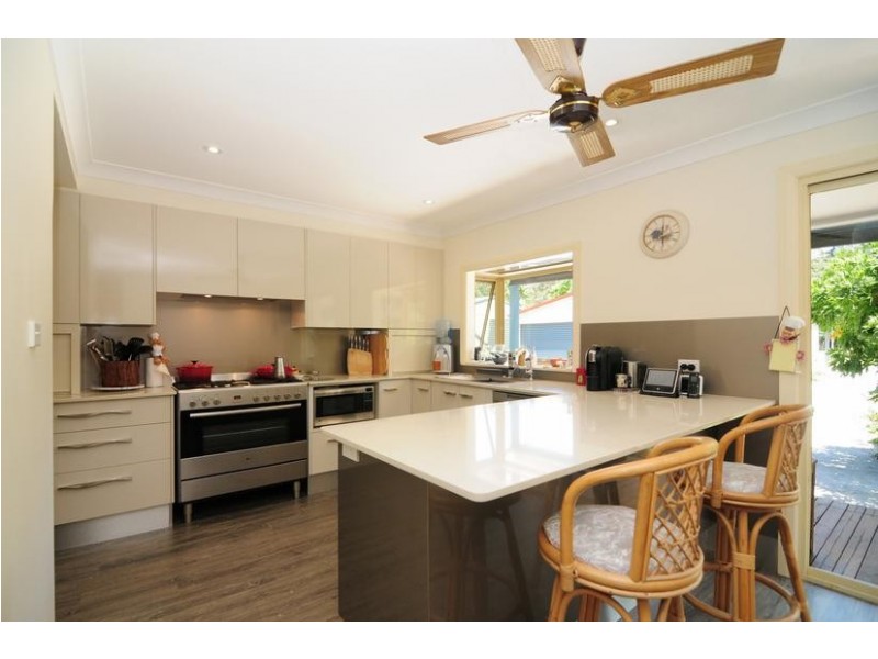 61 McArthur Drive/328 Jervis Bay Road, Falls Creek NSW 2540