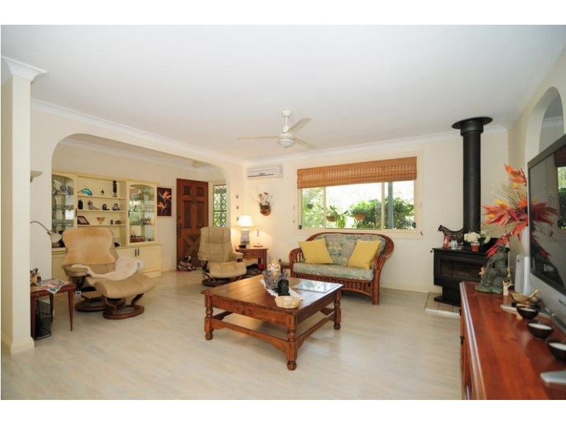 61 McArthur Drive/328 Jervis Bay Road, Falls Creek NSW 2540