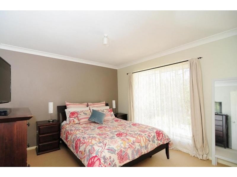 13 Bruce Street, St Georges Basin NSW 2540