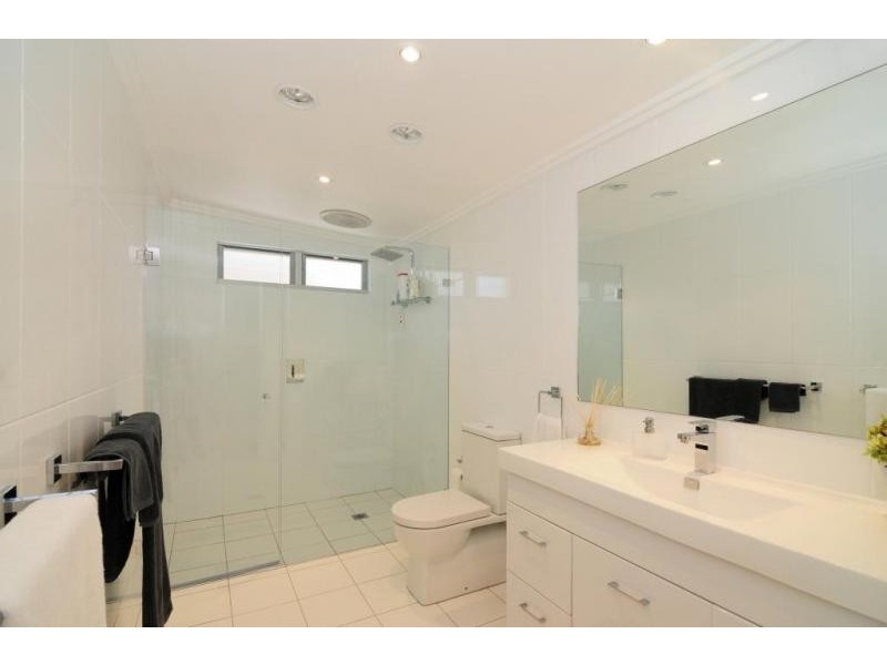 18 Greville Avenue, Sanctuary Point NSW 2540