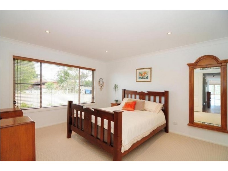 69 Elizabeth Drive, Vincentia NSW 2540