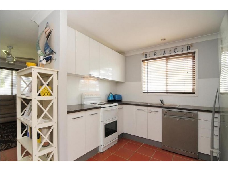 8 Sheeran Street, Old Erowal Bay NSW 2540