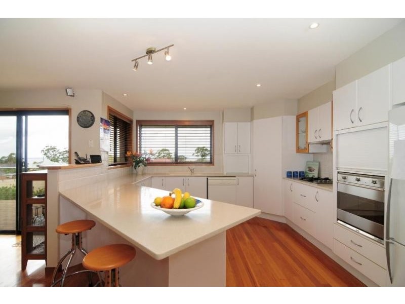 10 Raven Close, Vincentia NSW 2540