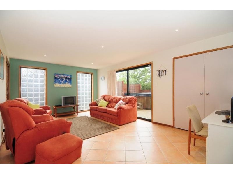 10 Raven Close, Vincentia NSW 2540