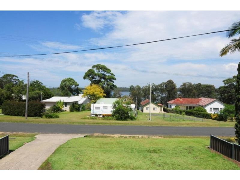 65 Basin View Parade, Basin View NSW 2540