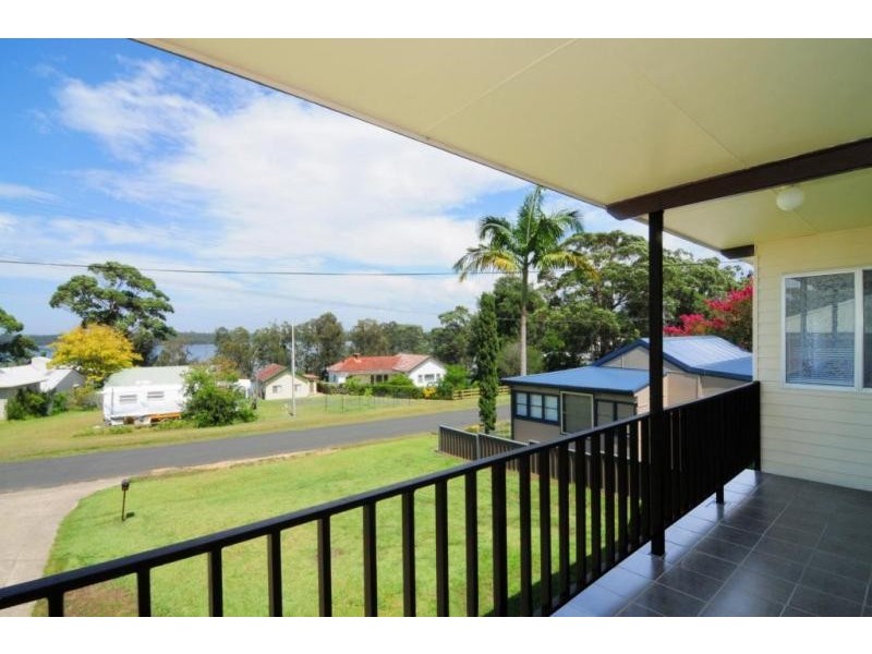 65 Basin View Parade, Basin View NSW 2540