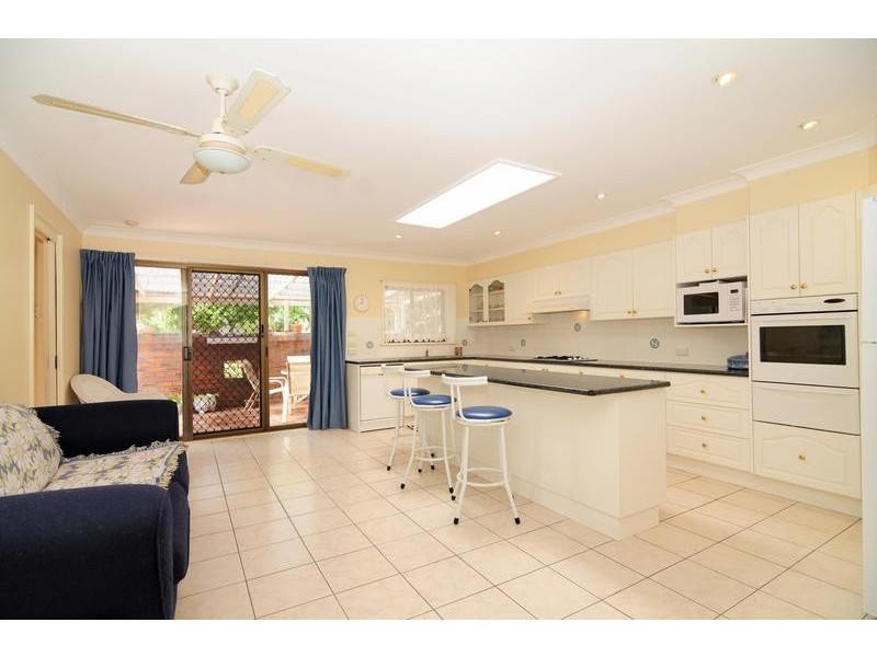 48 St George Avenue, Vincentia NSW 2540