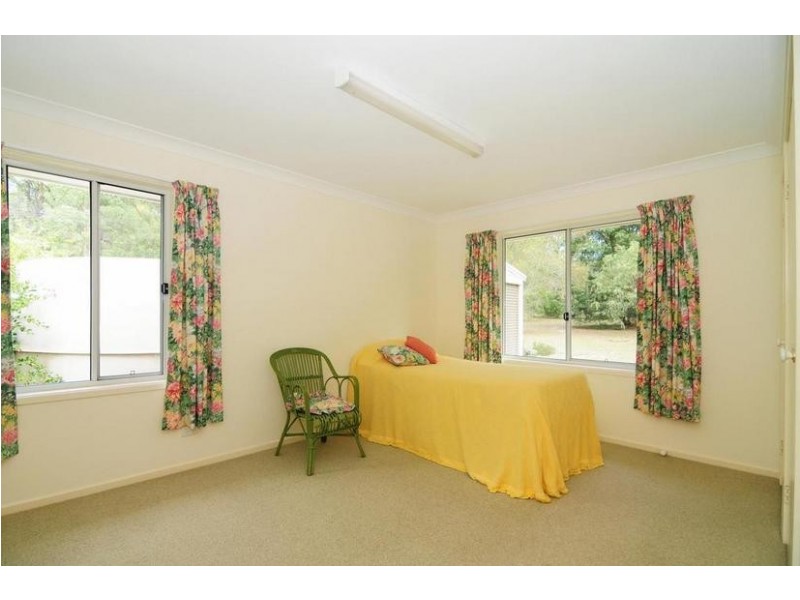 39 Cambourne Road, Tomerong NSW 2540
