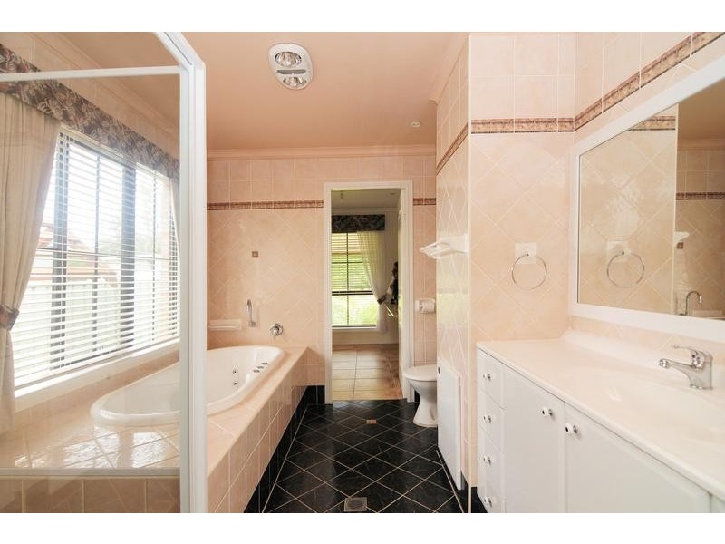 4 Wandean Road, Wandandian NSW 2540