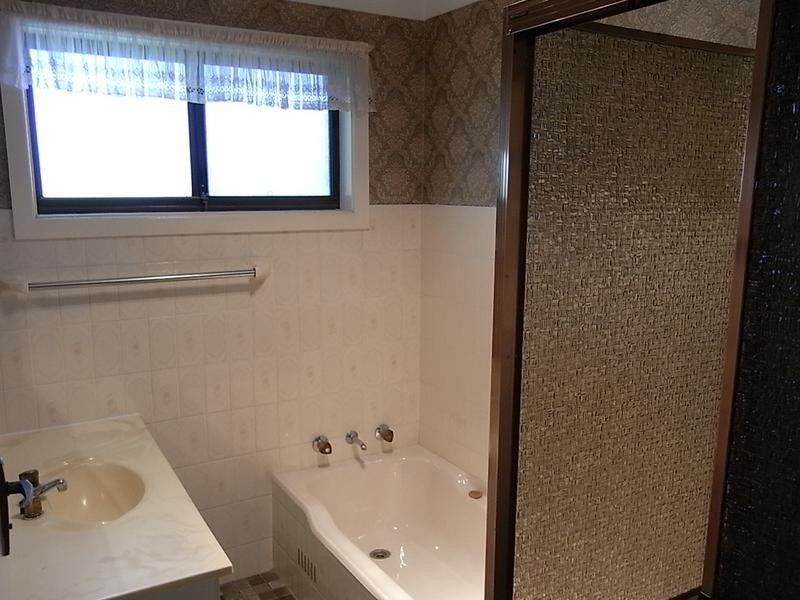 230 Loralyn Avenue, Sanctuary Point NSW 2540